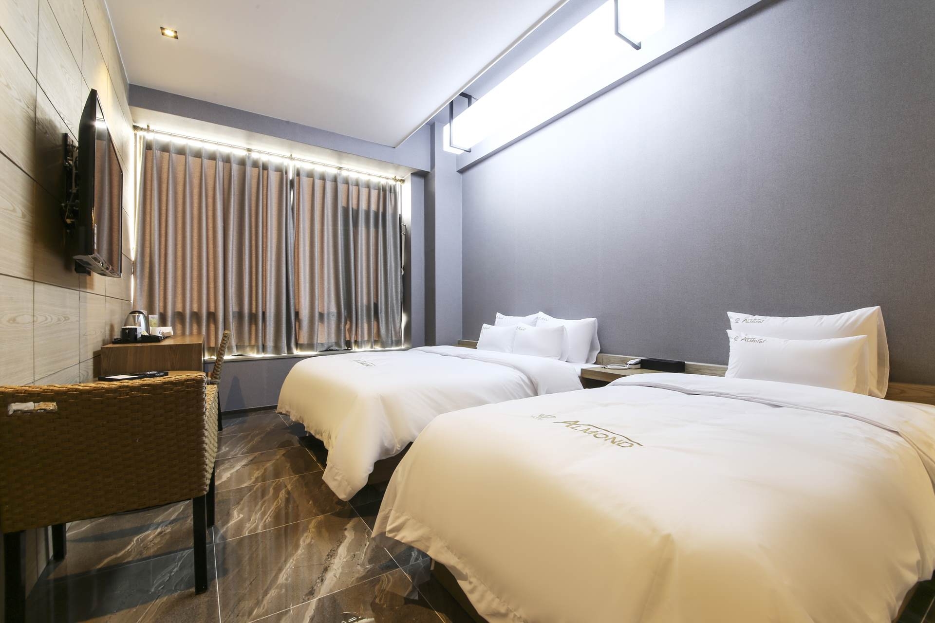 디럭스 트윈 오션뷰(조식서비스)