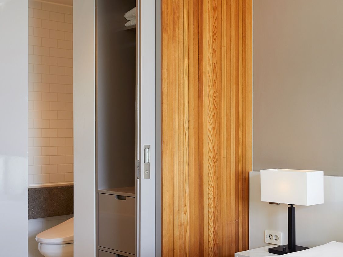 [본관] 패밀리 트윈(수영장전망)