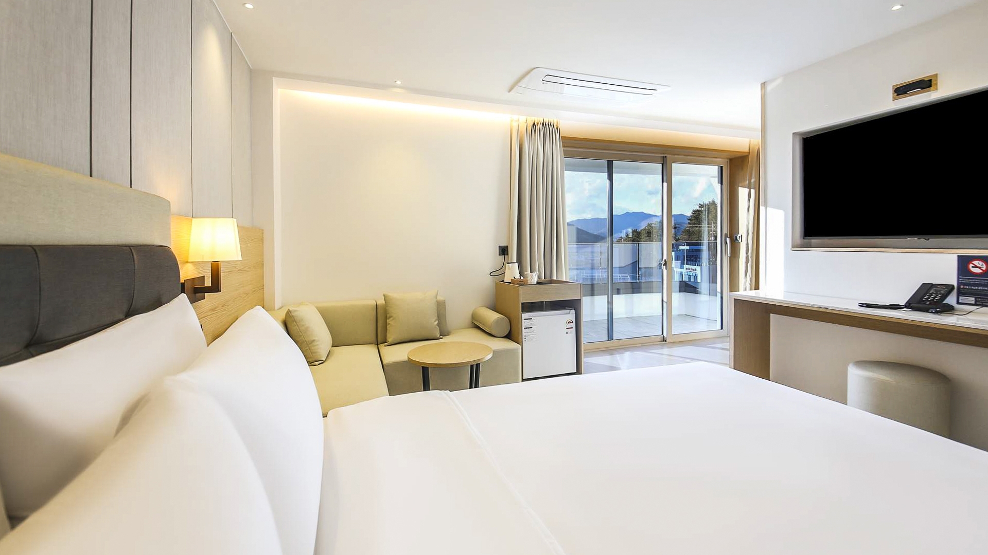 스위트 오션뷰 테라스룸