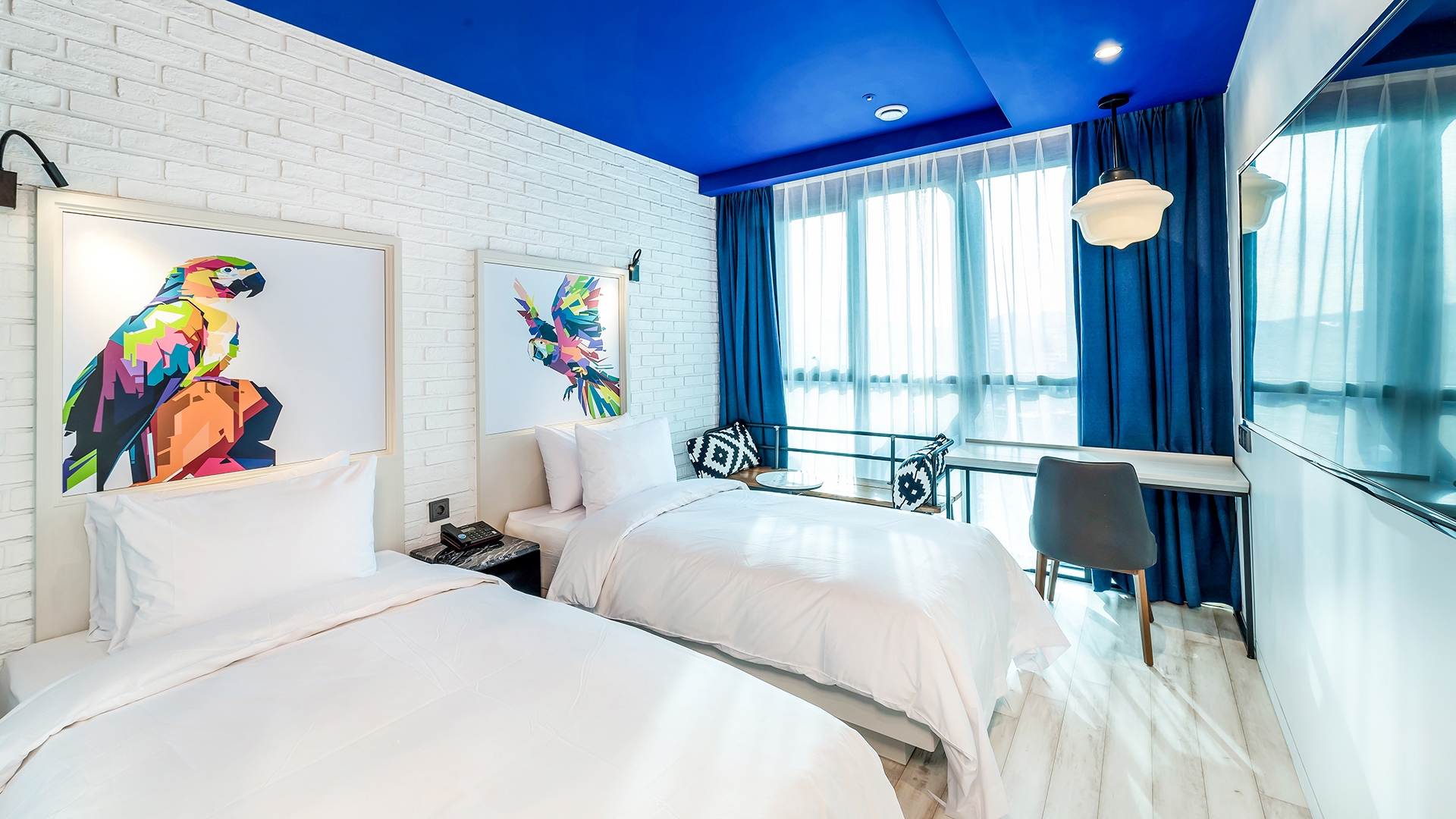 스탠다드 트윈 (1인실) / 스탠다드 트윈