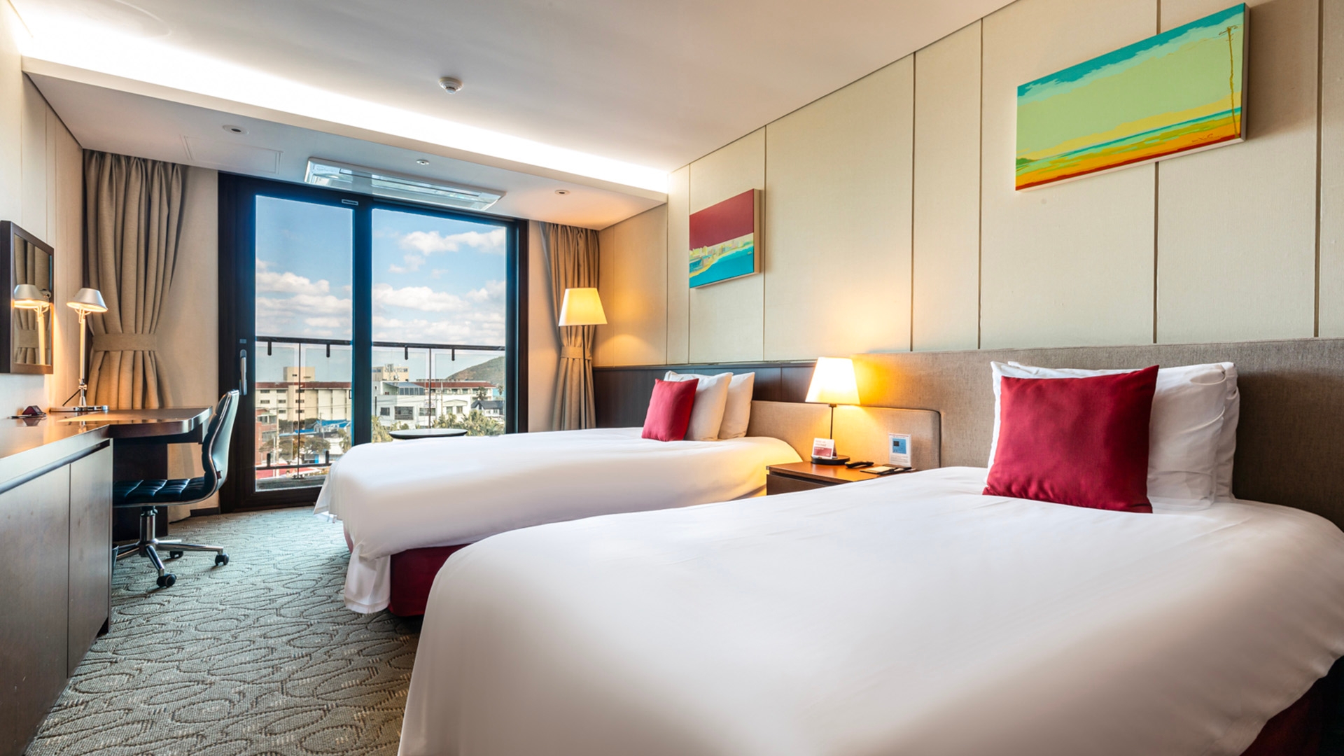 스탠다드 패밀리 트윈룸 (3인)