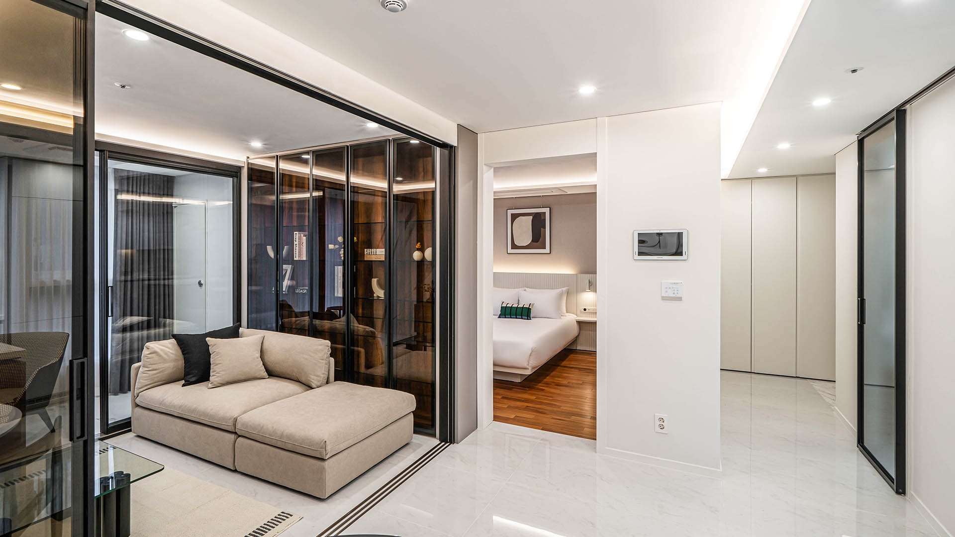 프리미어 스위트 W