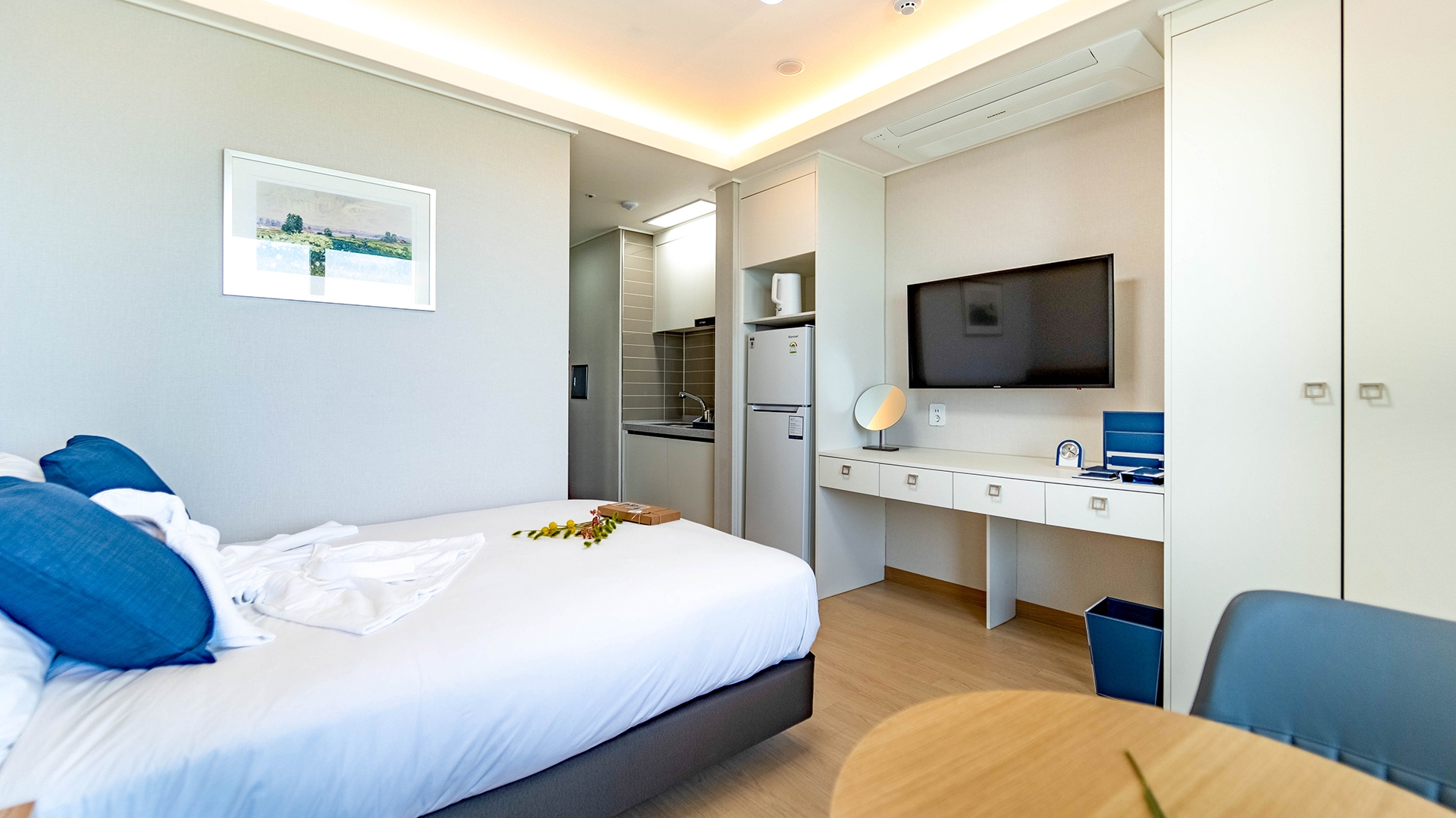 스탠다드 더블룸 전망없음