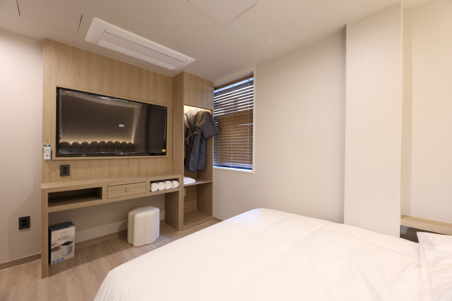 늦은퇴실ㅣ디럭스(연박불가)