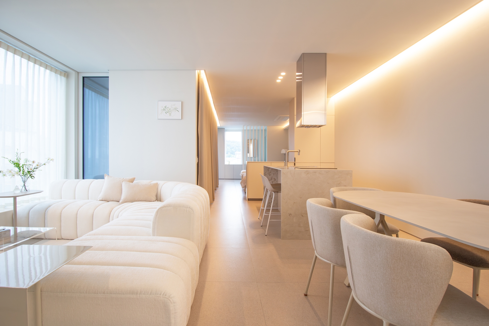 일도노스테이 302호