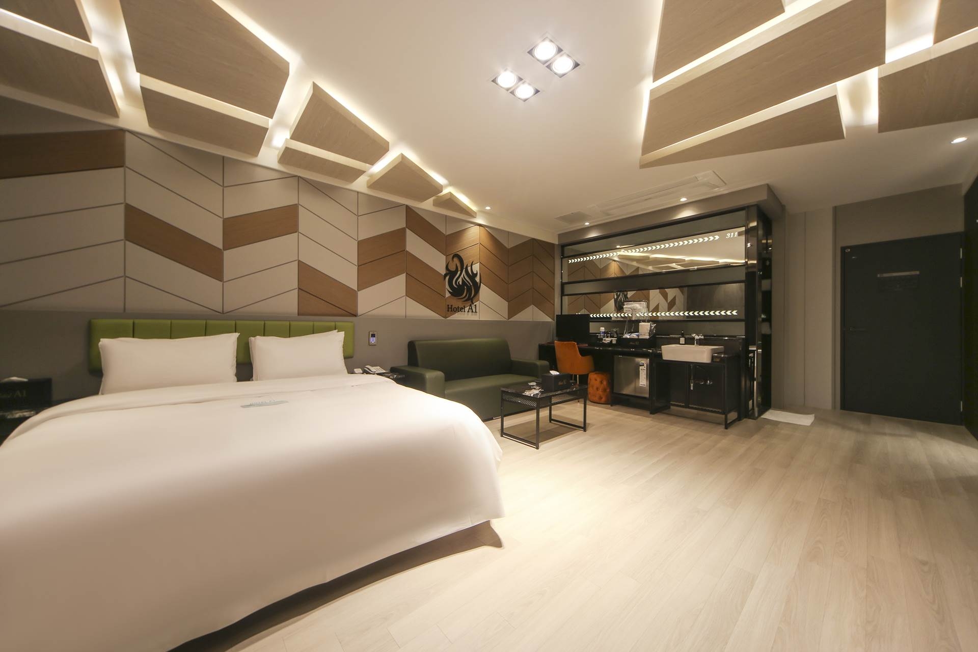 디럭스 더블 *조식 2인 포함* (더