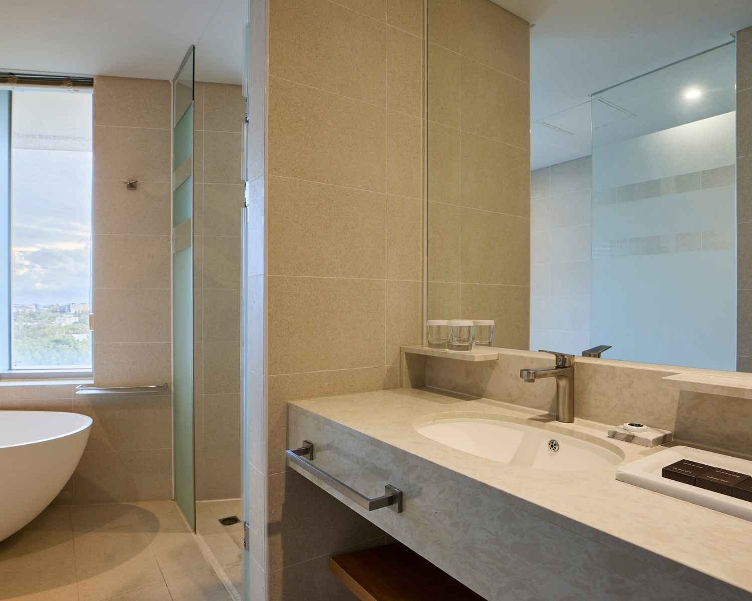 코너 디럭스(가든 전망)