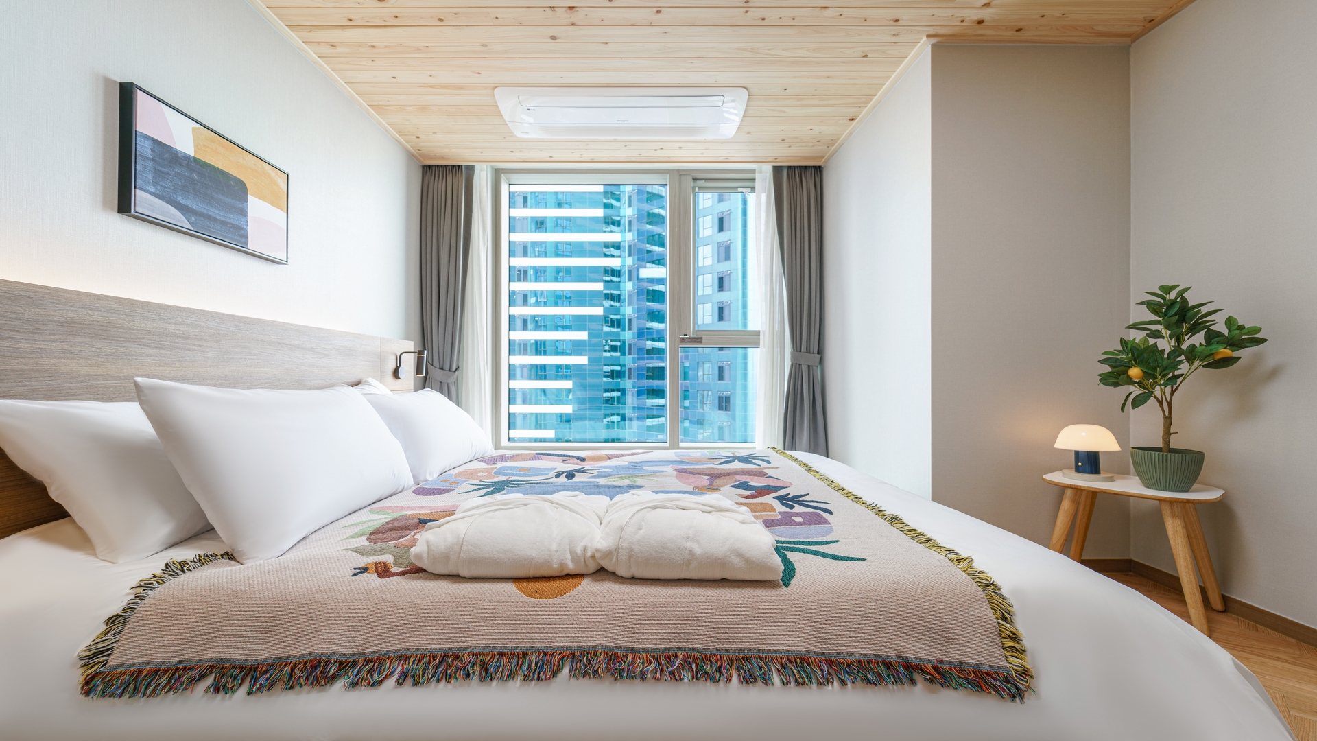 프리미어 스위트 G 커넥팅