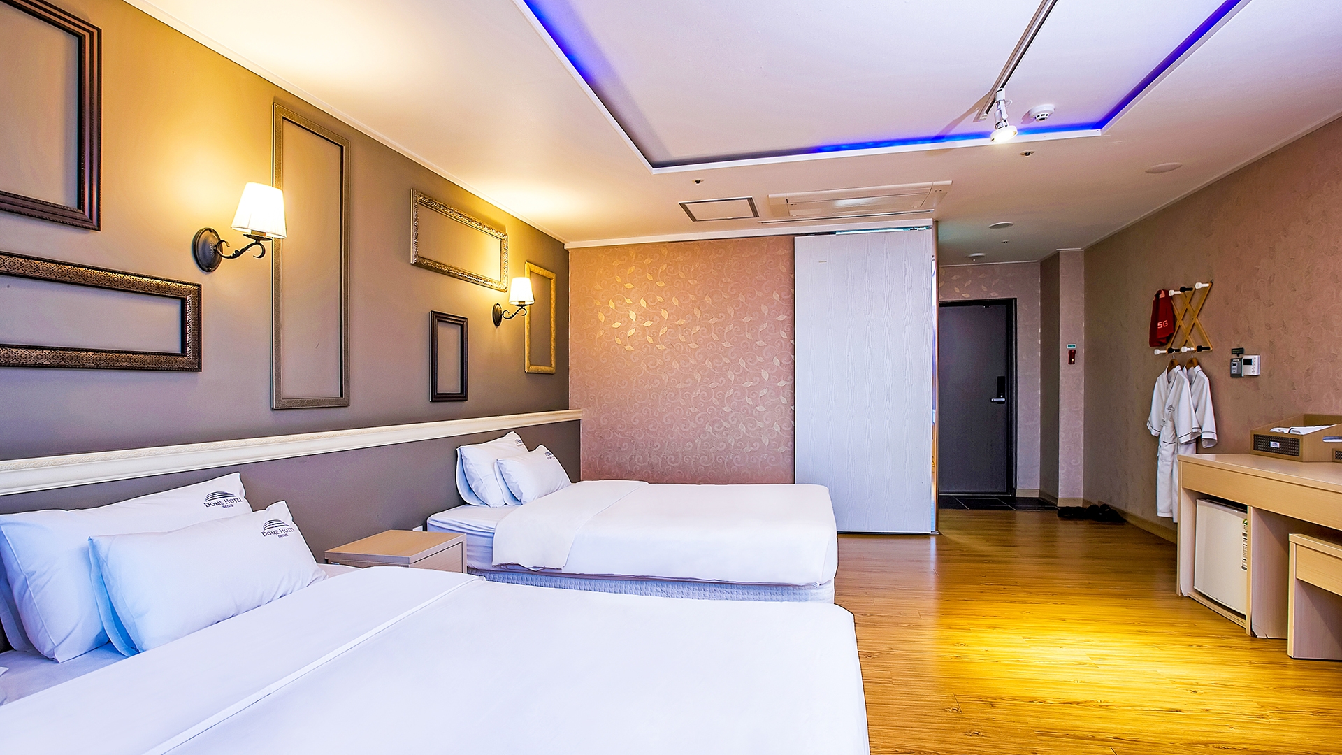 디럭스 트윈 (상기 이미지는 실제와 상이 할 수 있습니다)