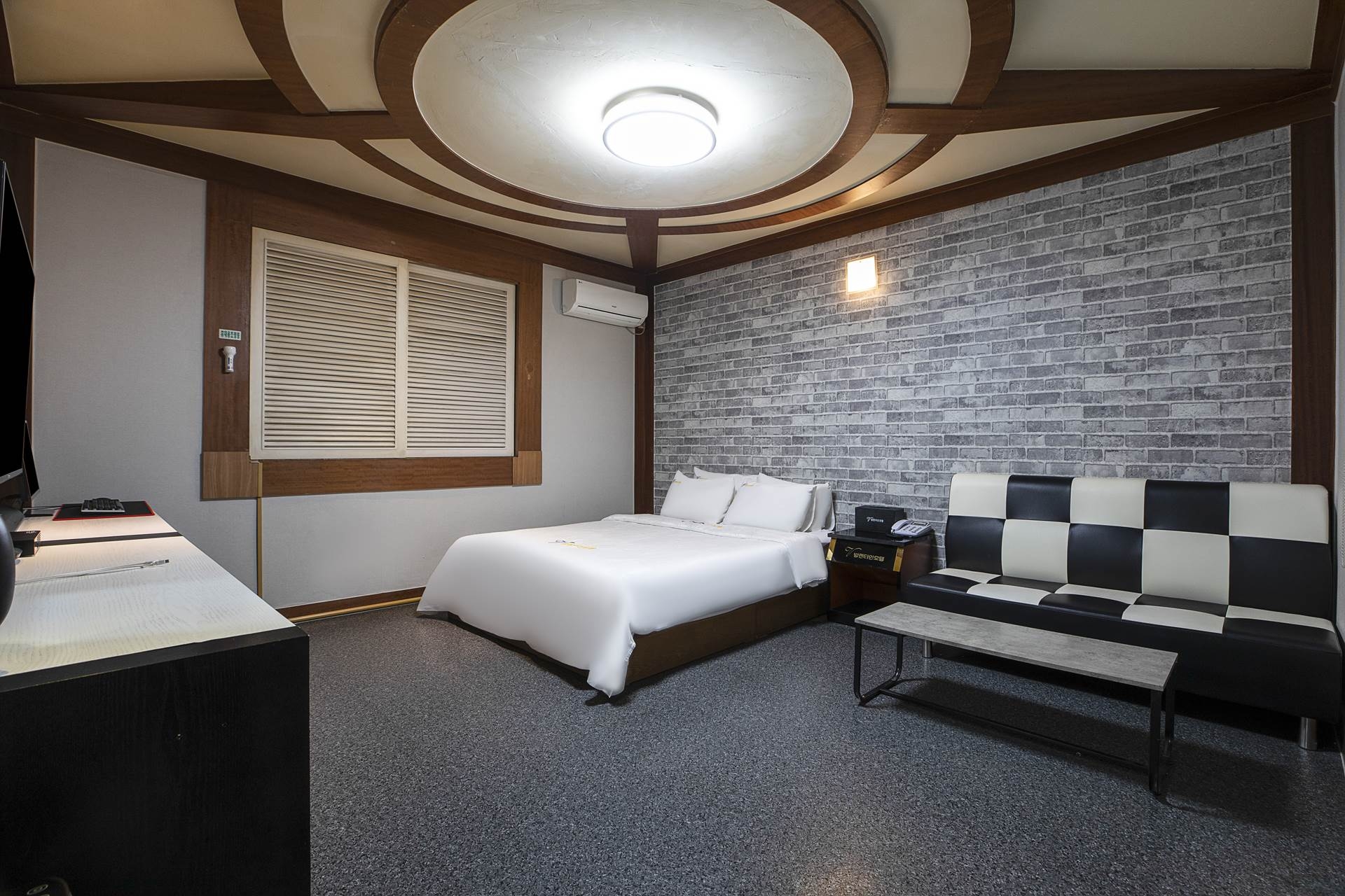 특실(원클릭 유튜브,넷플릭스 무료시청