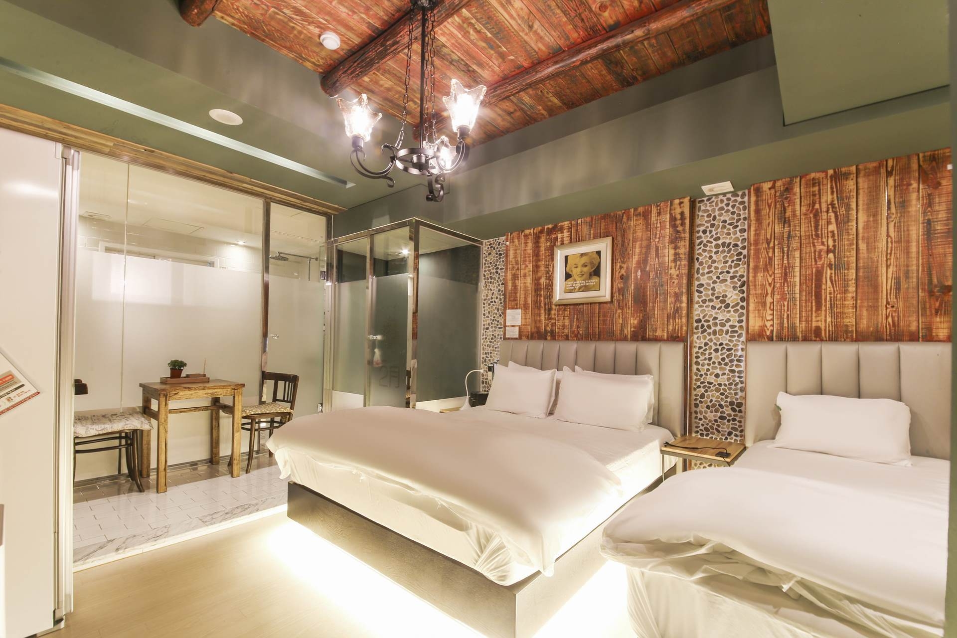 스위트트윈(조식포함,스타일러,공기청정