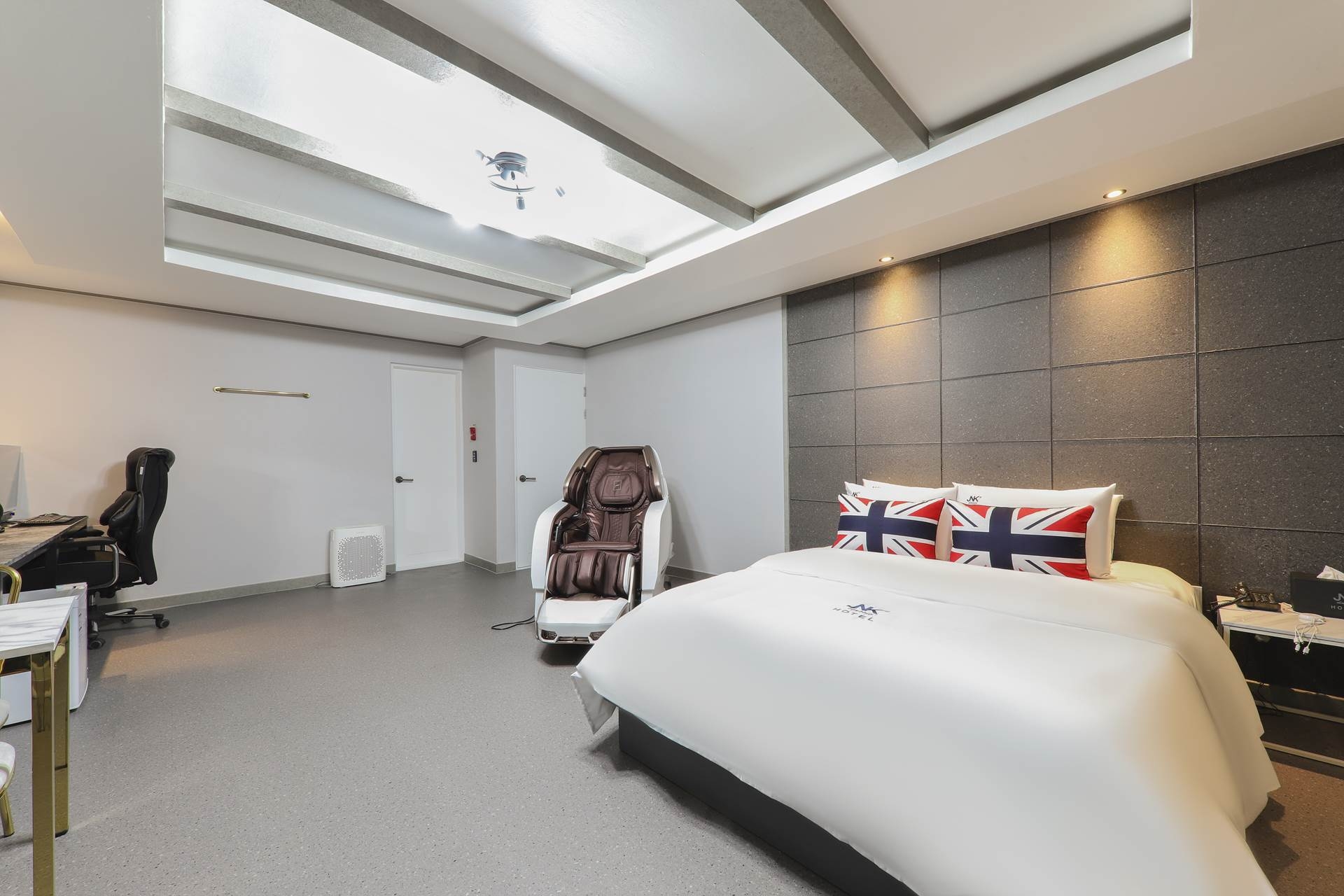 로얄스위트(넷플릭스,디즈니,티빙,왓챠