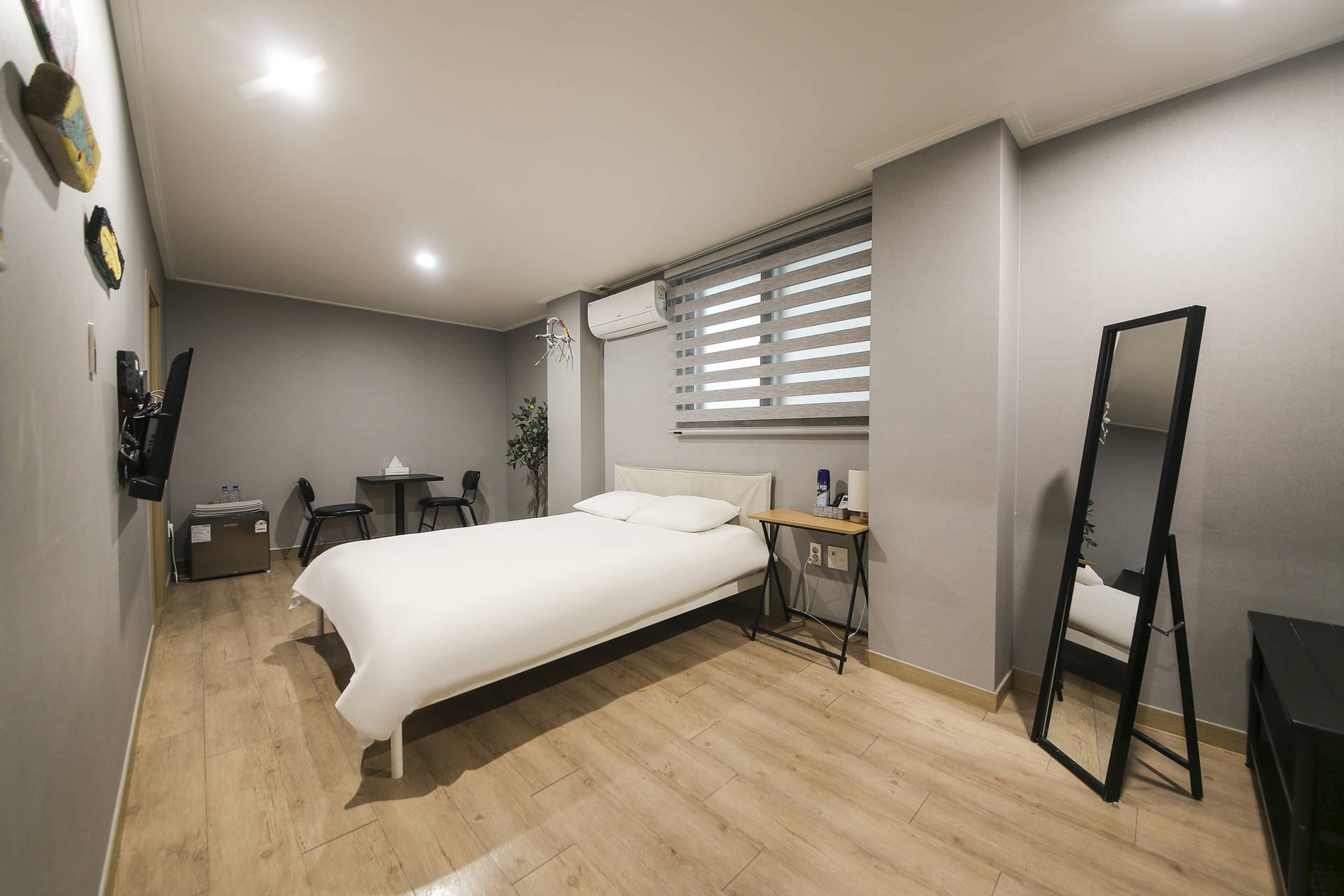 디럭스 더블 (더블침대1개)