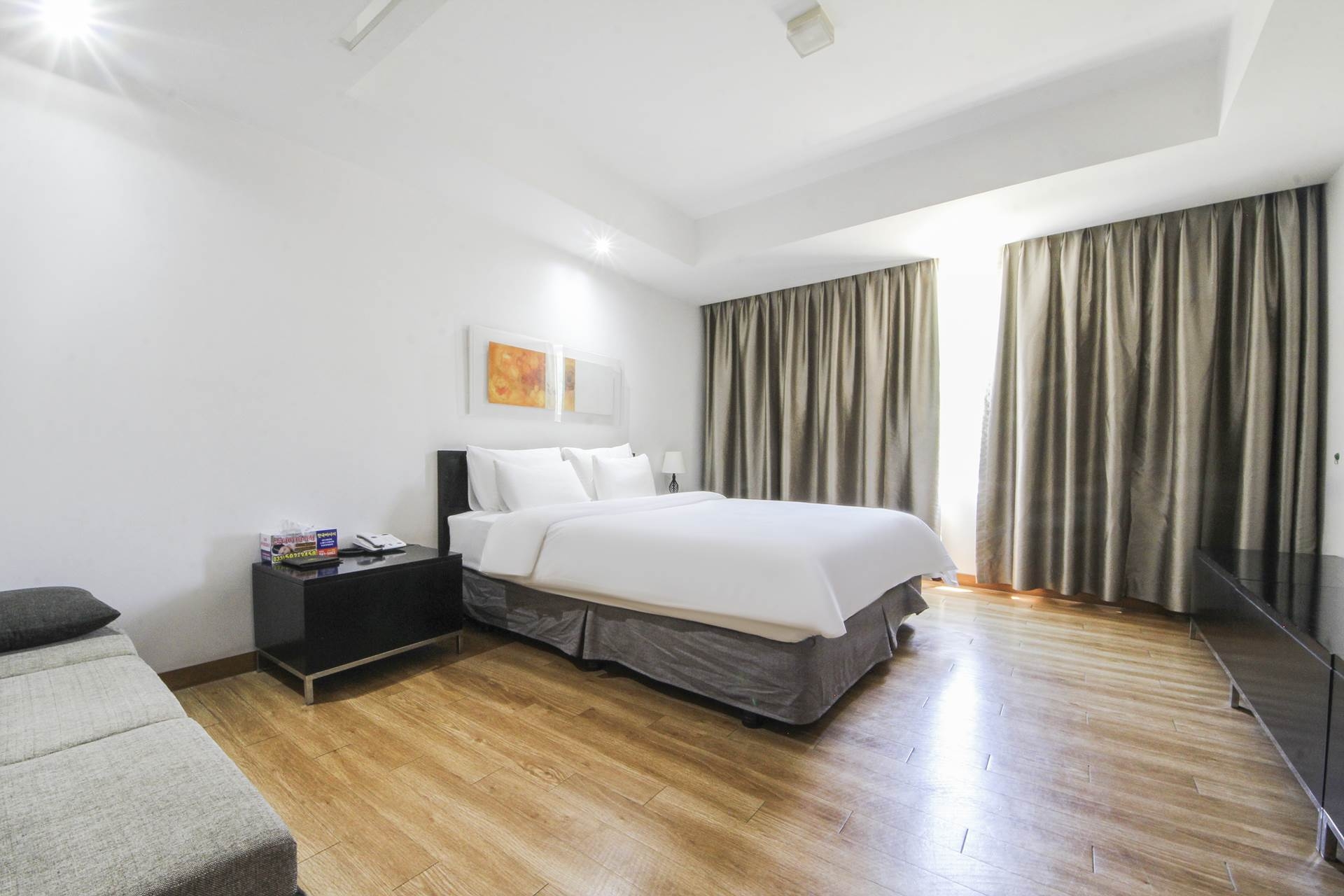 프리미엄 (넷플릭스, 욕조)