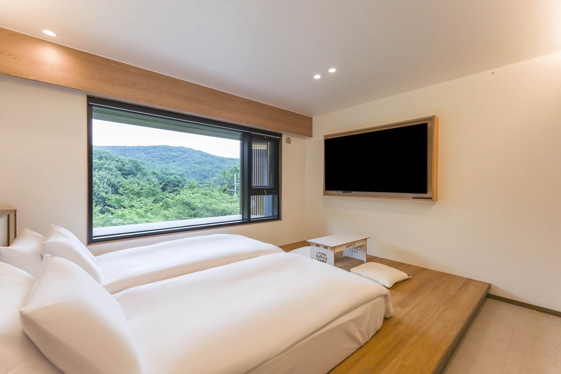 디럭스 싱글 트윈 히노끼 (반신욕)