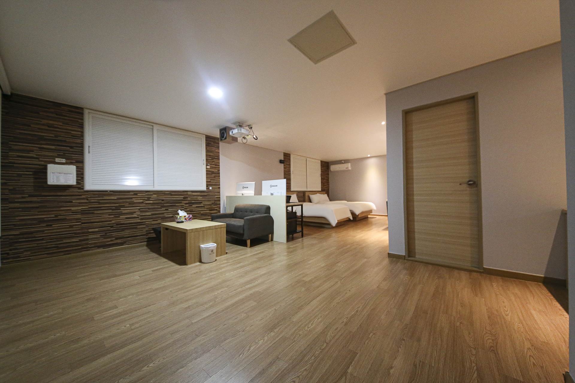 VVIP-고사양게임2PC,스타일