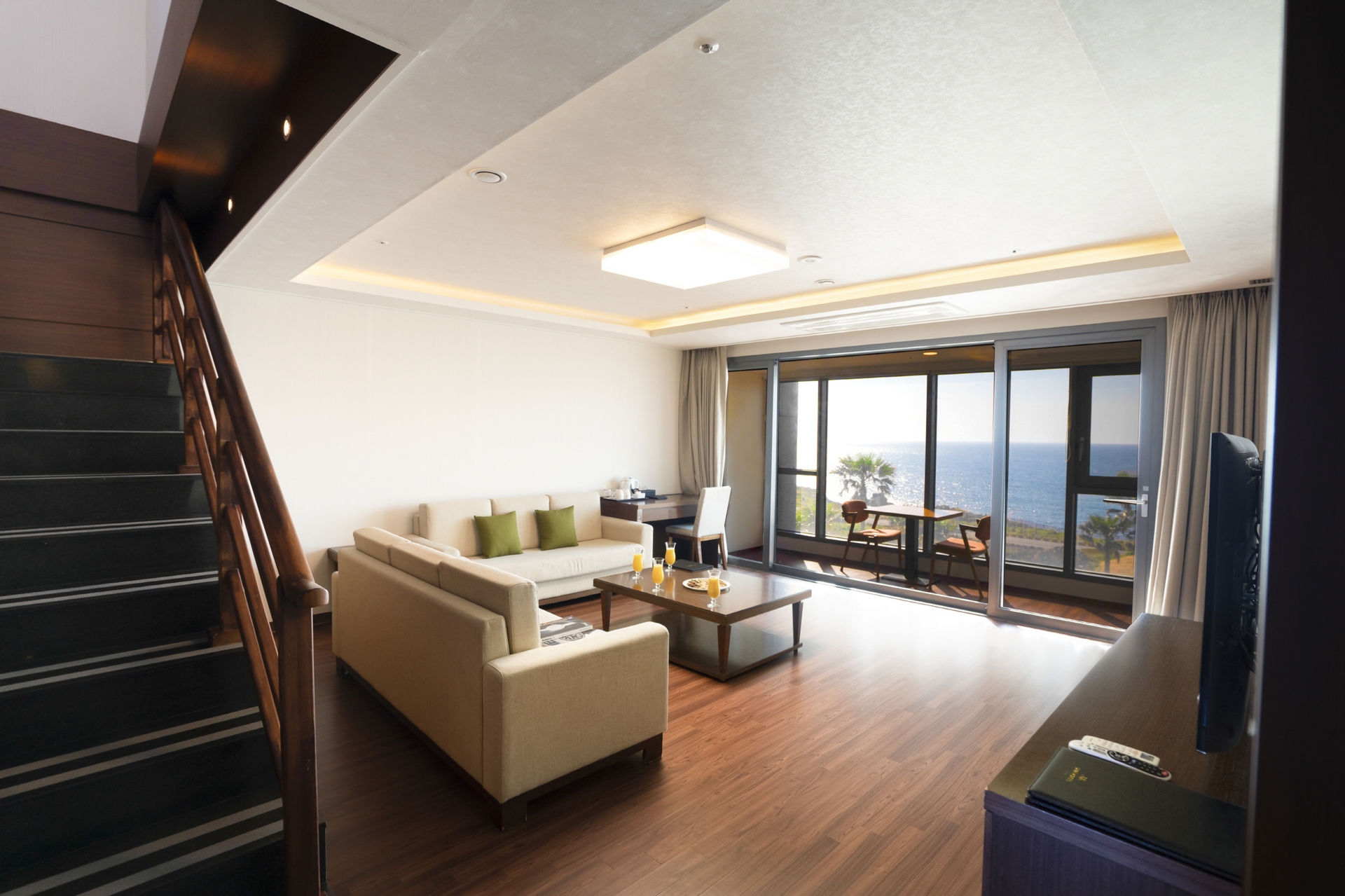 루프탑 풀 스위트 