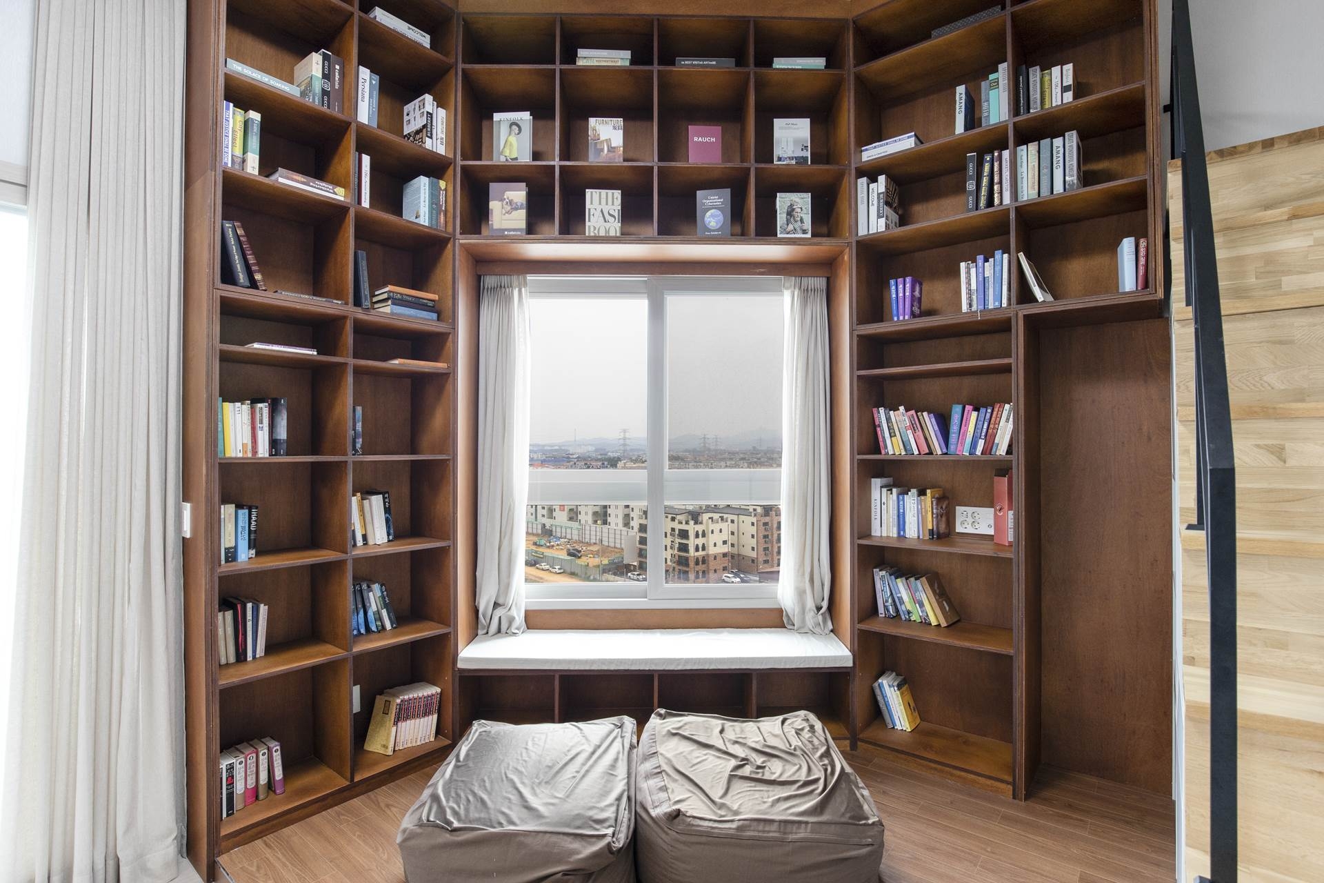 스위트 A (독서룸)