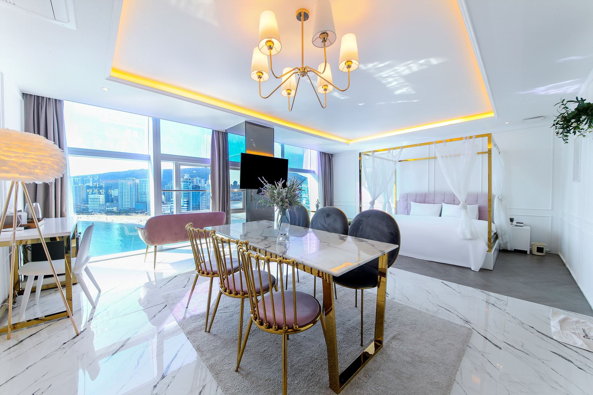 파티룸 (풀오션뷰)