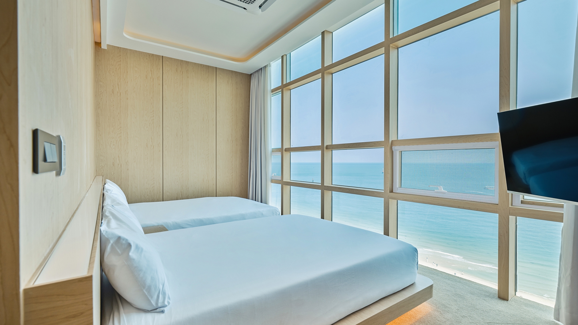 [본관] 오션 프리미어 패밀리 (최상층)