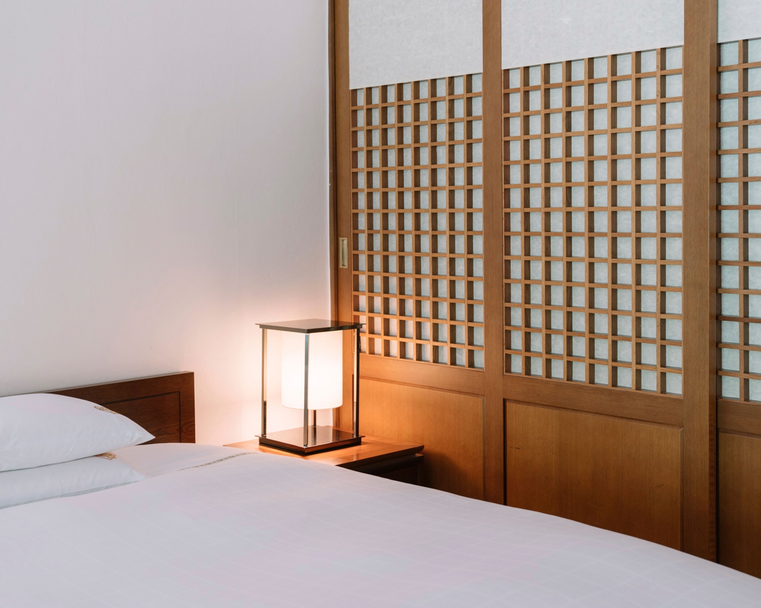 디럭스 한실