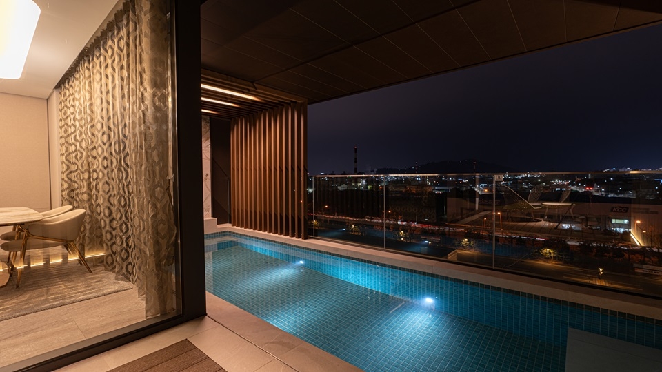 메이 풀하우스 (프라이빗풀)