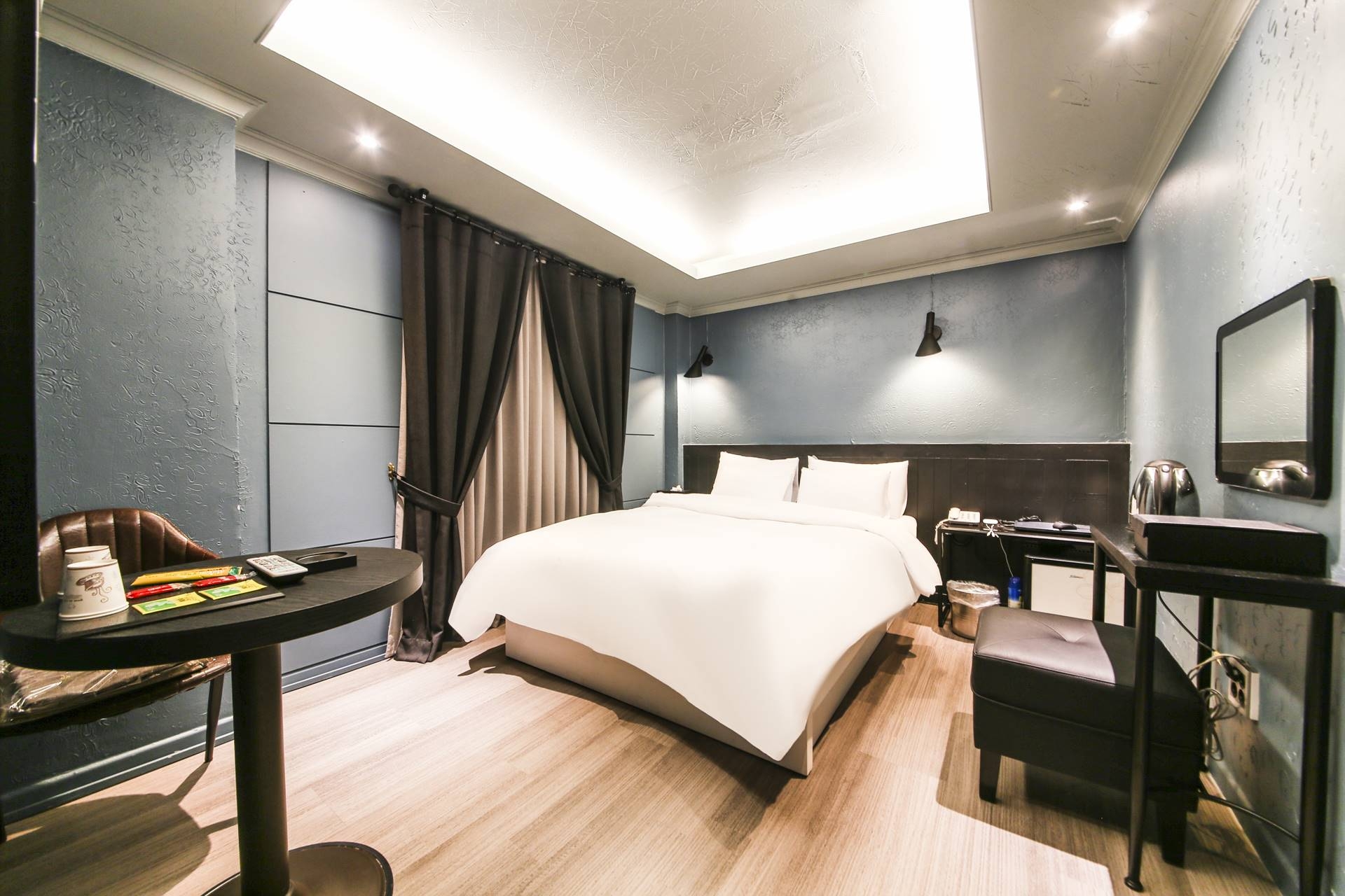 일반(넷플릭스 시청가능)