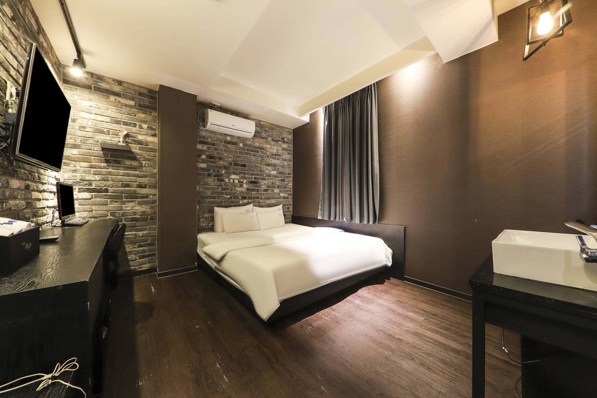 깔끔한 스탠다드