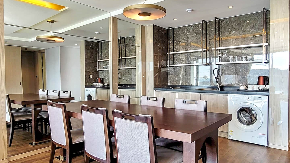 코너 로열 스위트 (오션뷰)