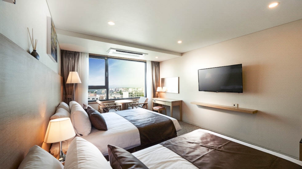 디럭스 패밀리 트윈