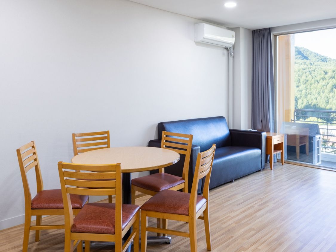 스위트 30평 (오렌지동)