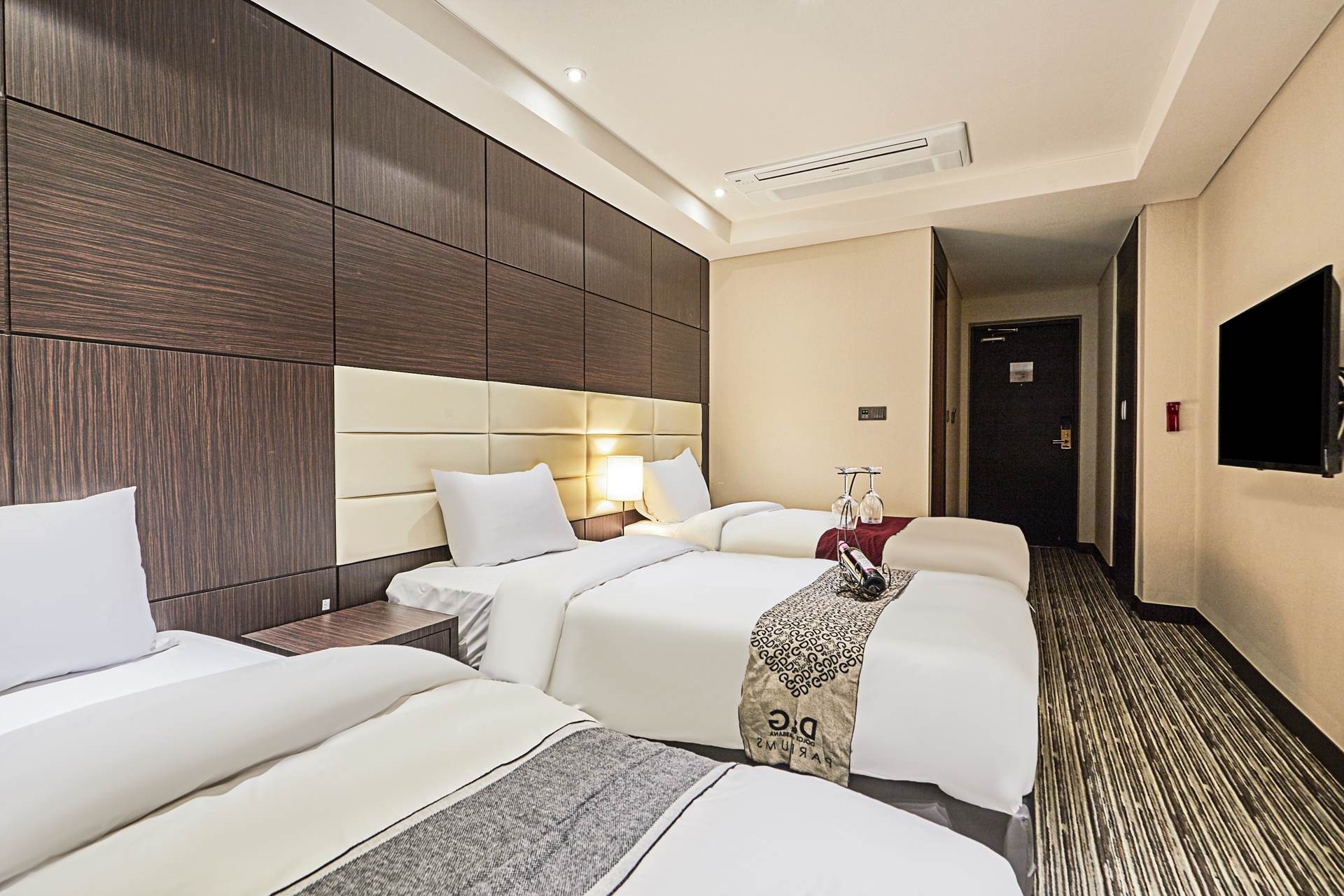 스탠다드 트리플[하프오션뷰&마운틴뷰]