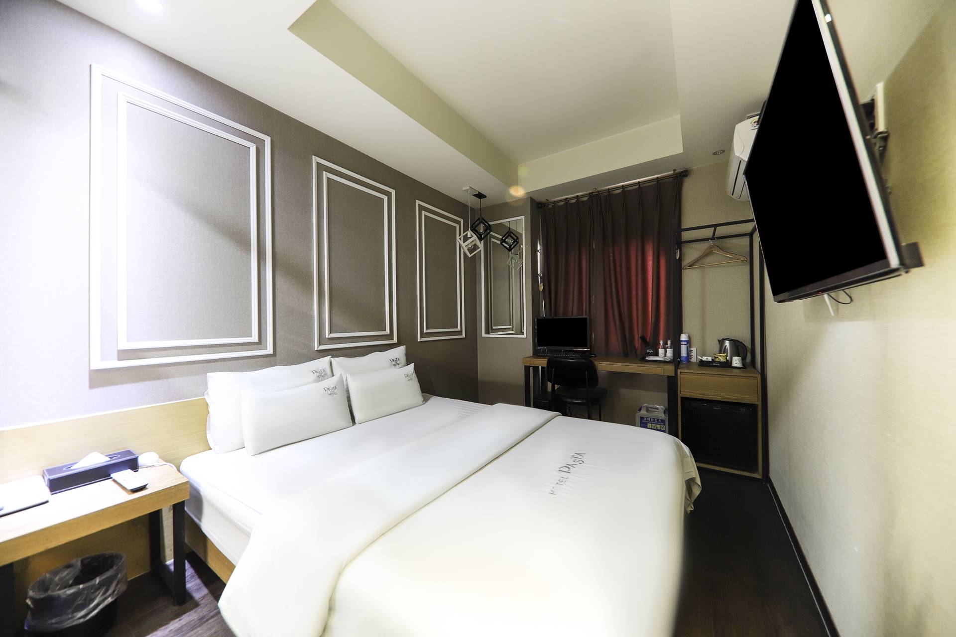 작지만 아늑한 미니룸