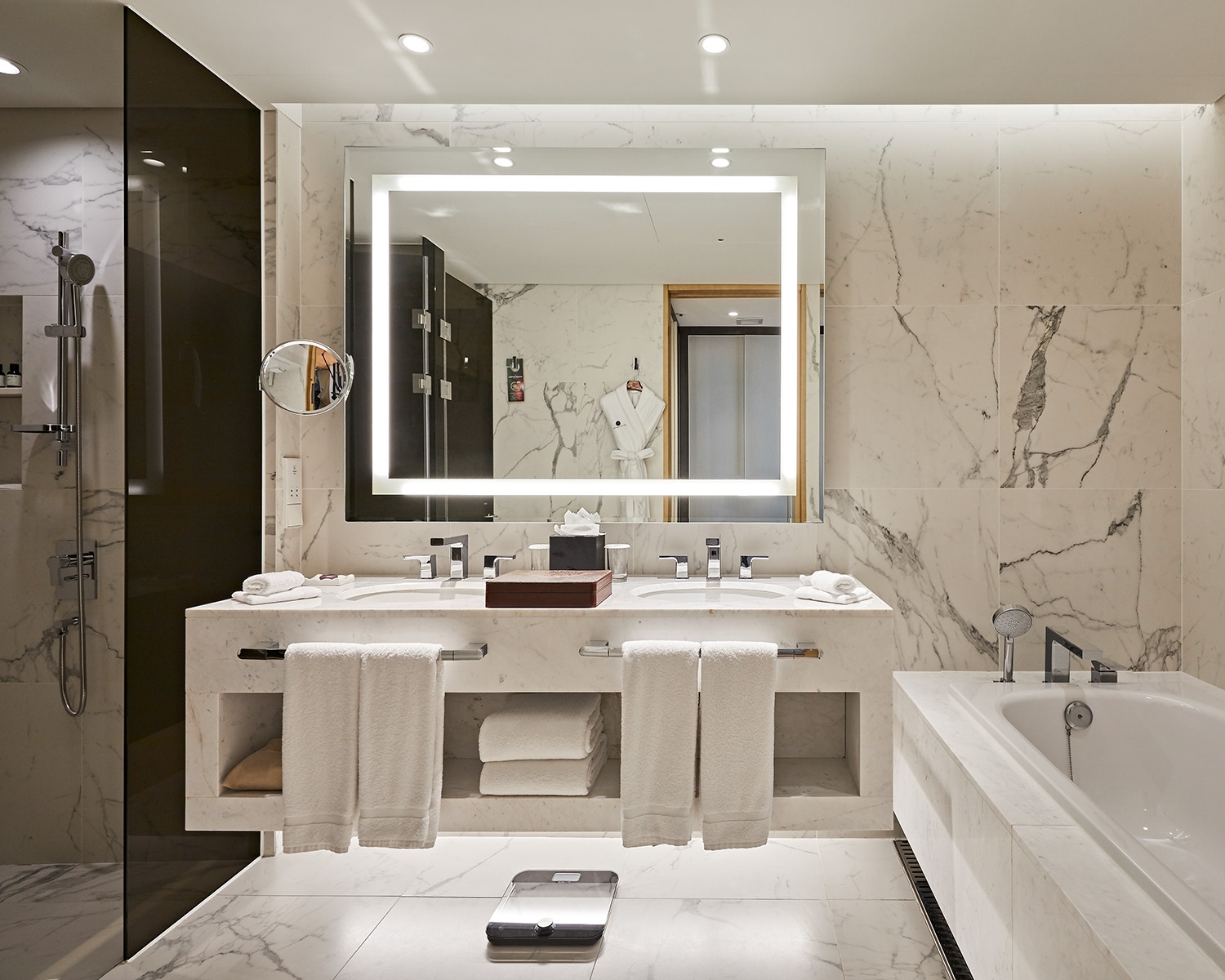 디럭스 스위트 투 베드룸