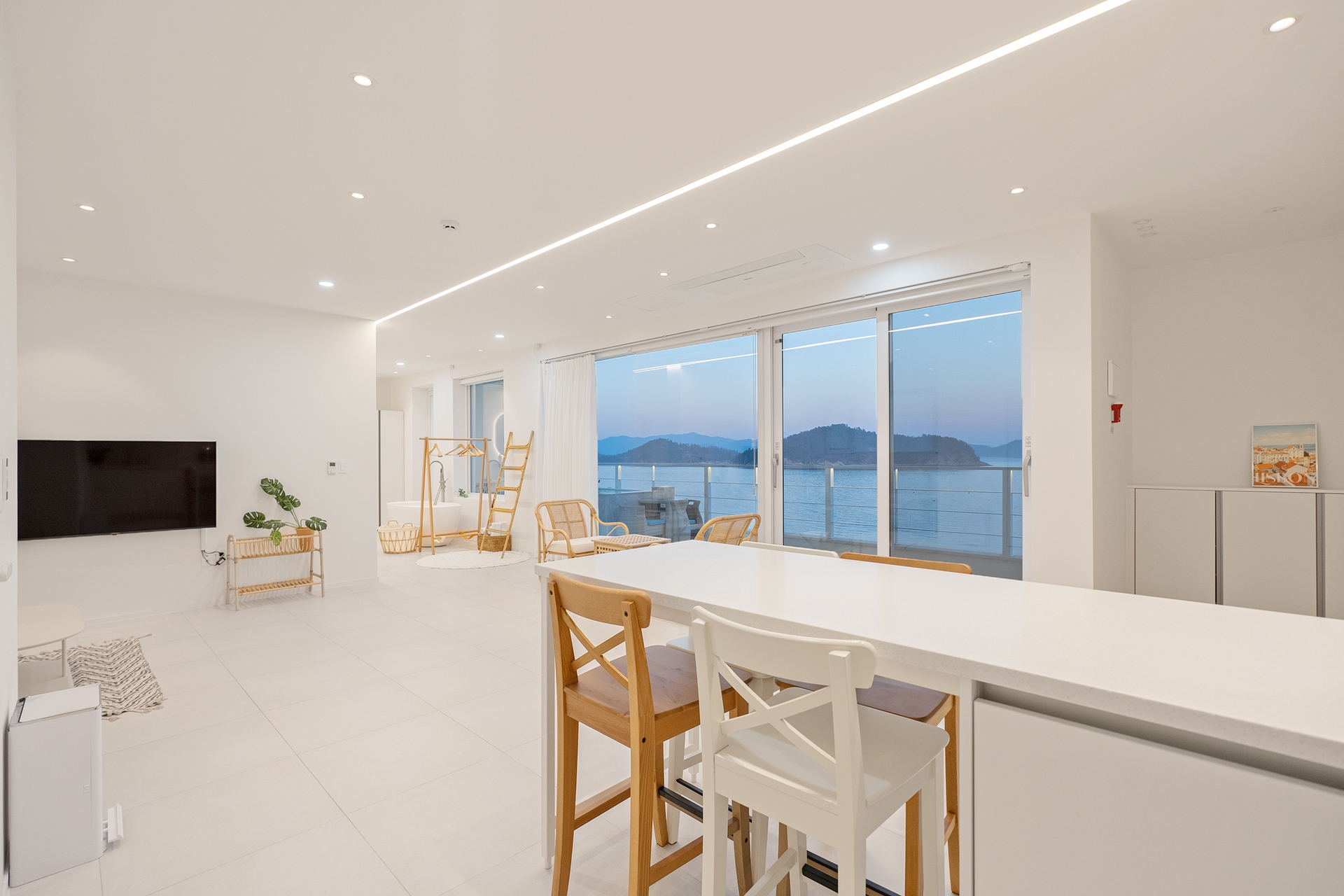 301호(자쿠지/히노끼사우나)