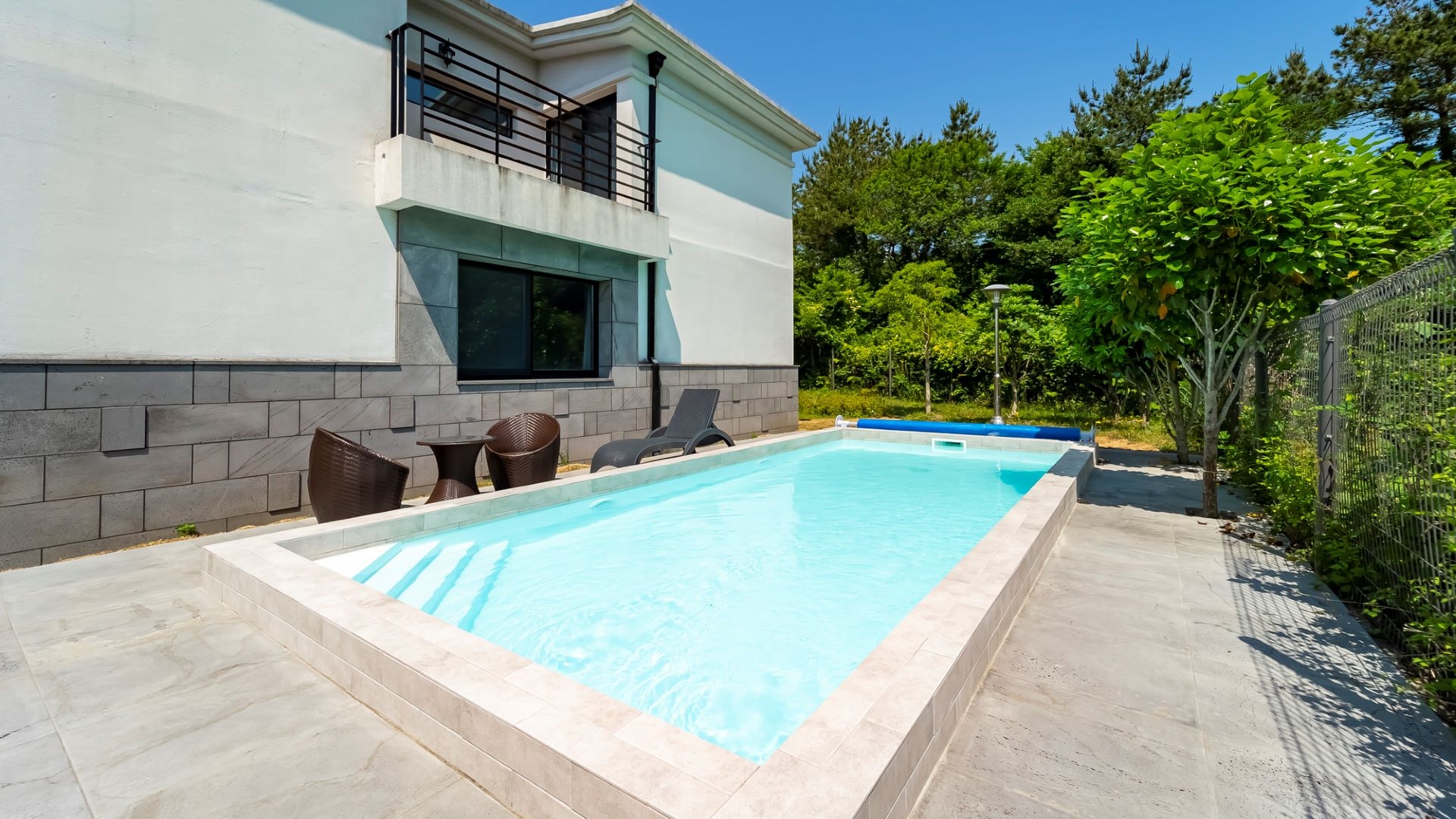 플래티넘 디럭스 풀빌라