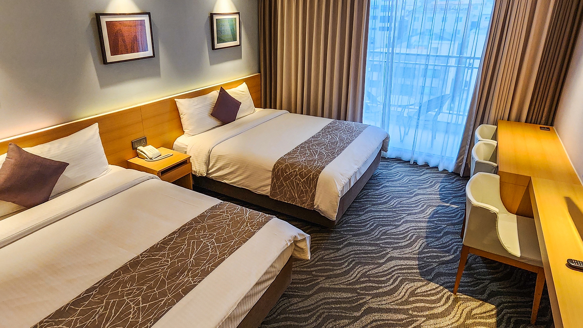 발코니 패밀리 트윈