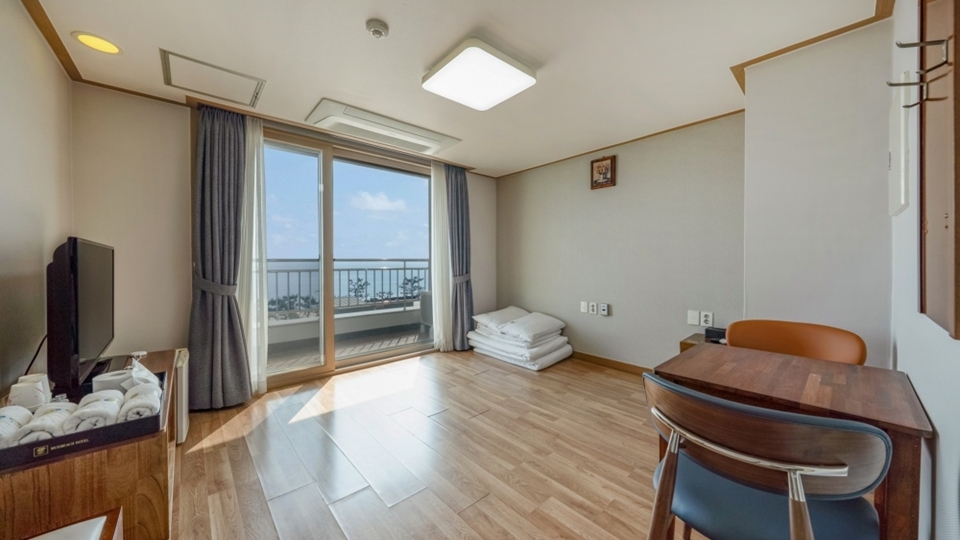 스탠다드 온돌 (발코니 오션뷰)