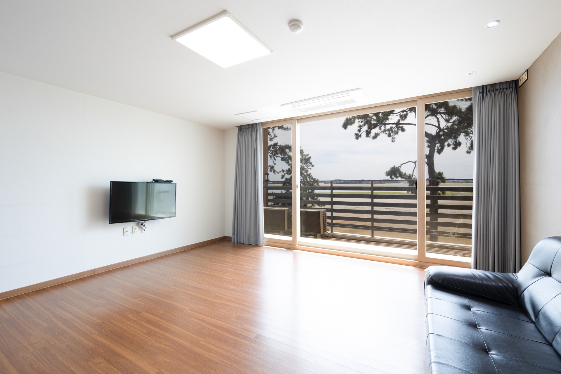 23평형 바다전망(침대+온돌/1층)