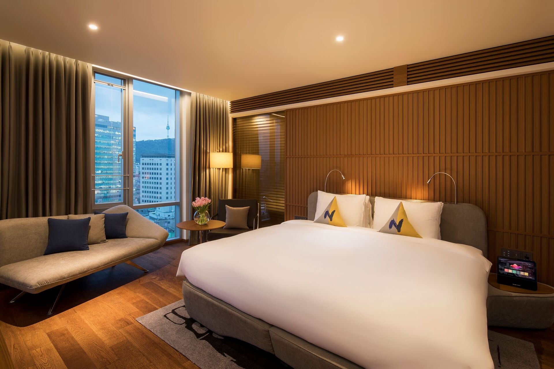 프리미어 스위트