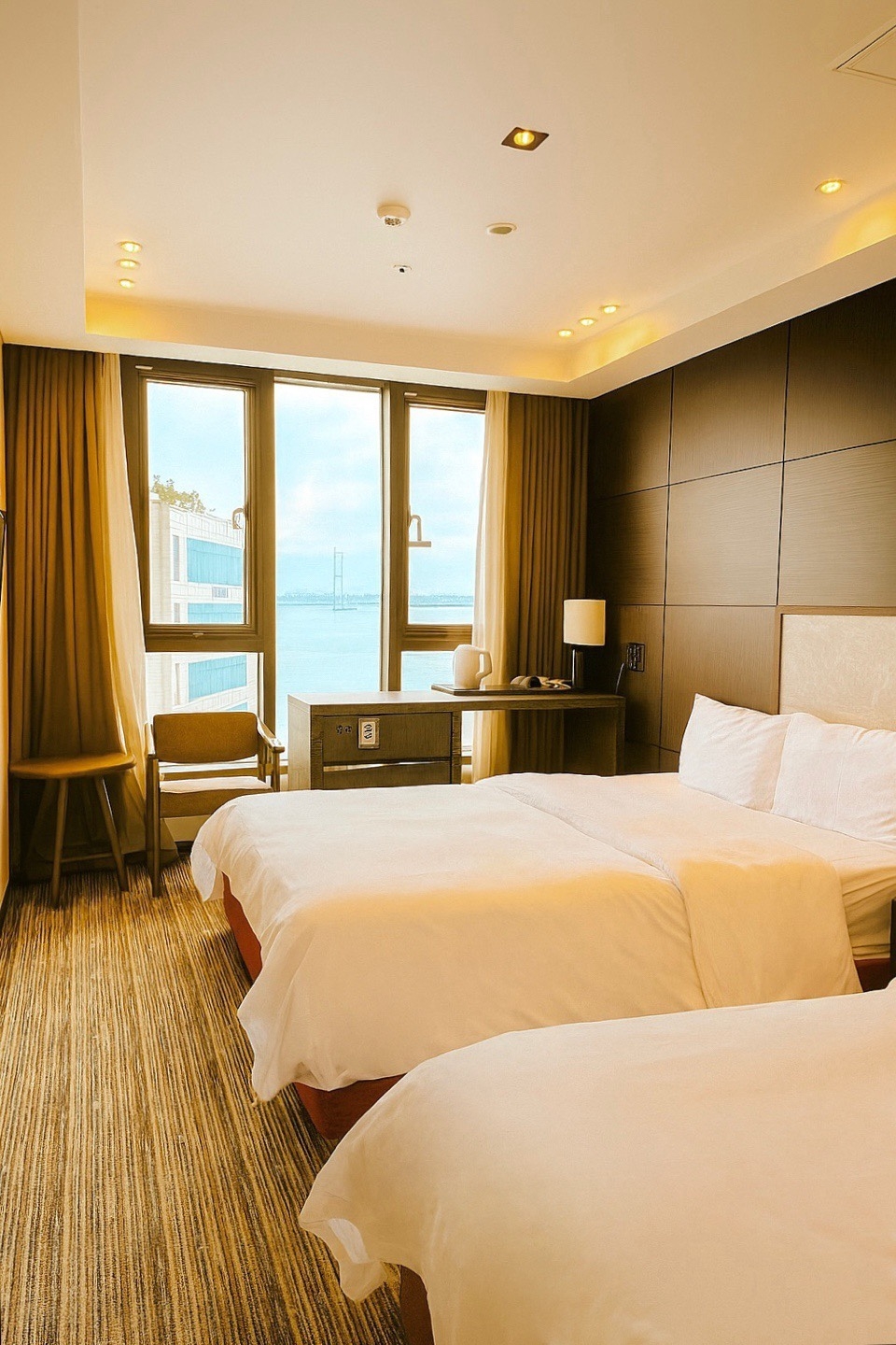 스탠다드 트윈[하프오션뷰&마운틴뷰]