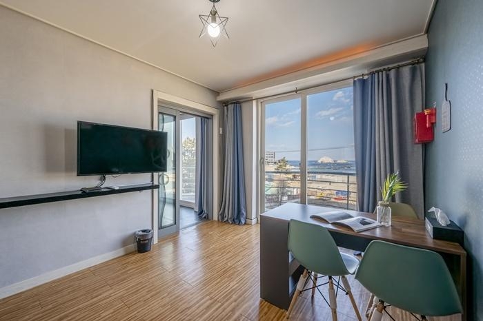 퀸베드-거실오션뷰(취사불가,침대/랜덤배정)