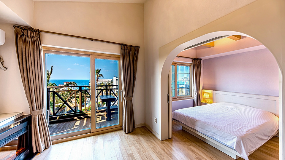 로얄 스위트 더블 (바다전망)