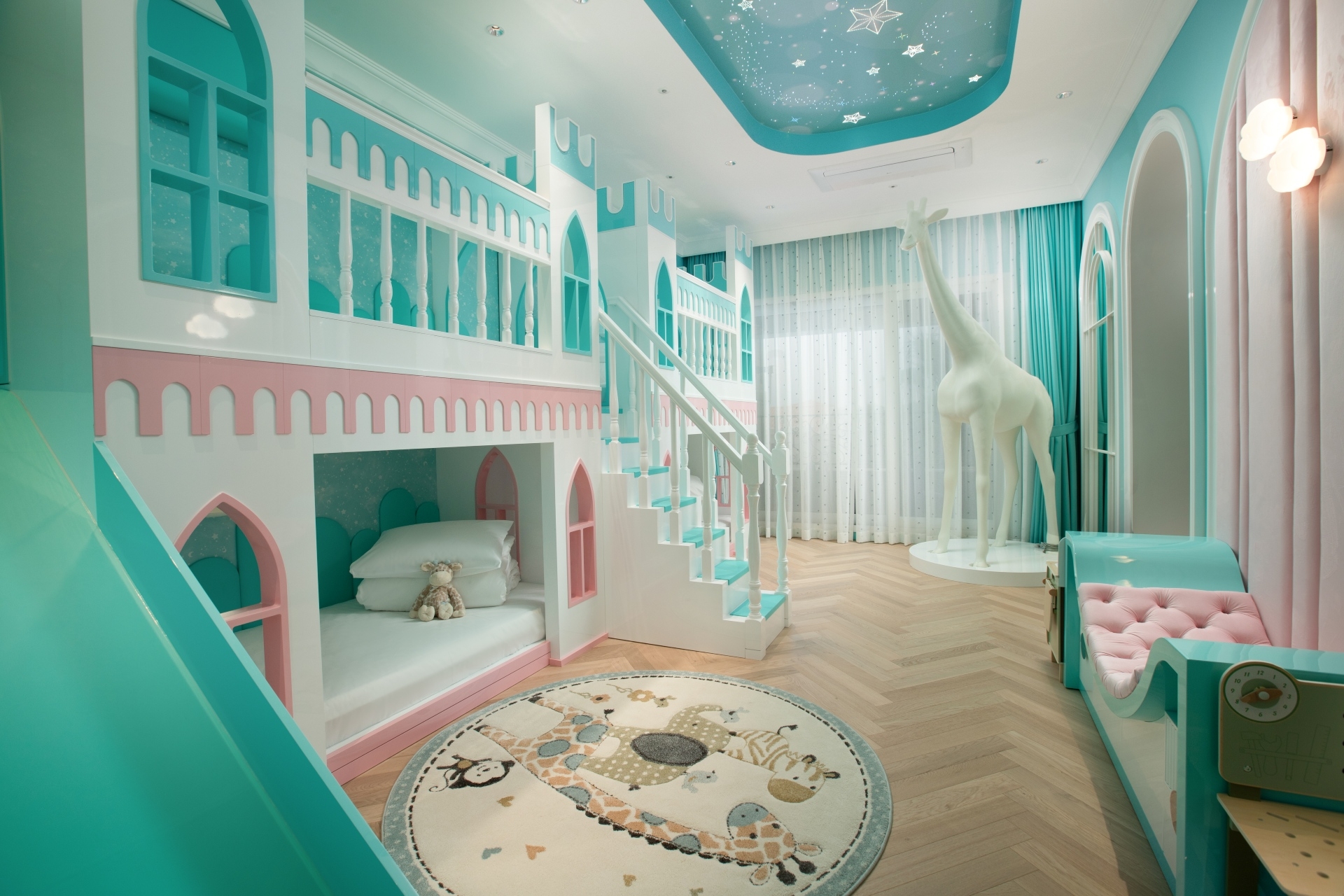 키즈 펜트하우스