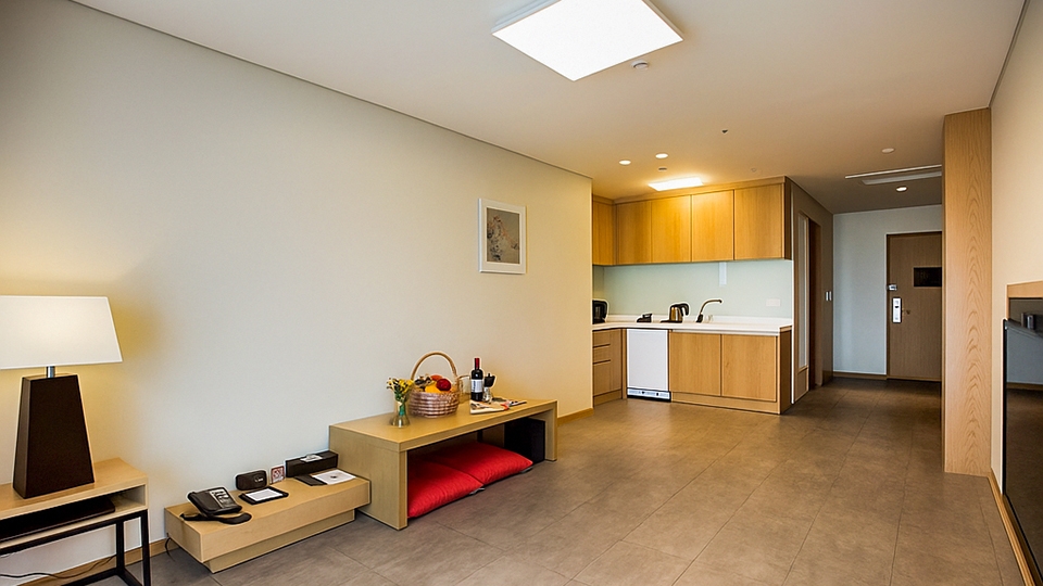 레지던스 스위트 온돌 (사이드 오션뷰)