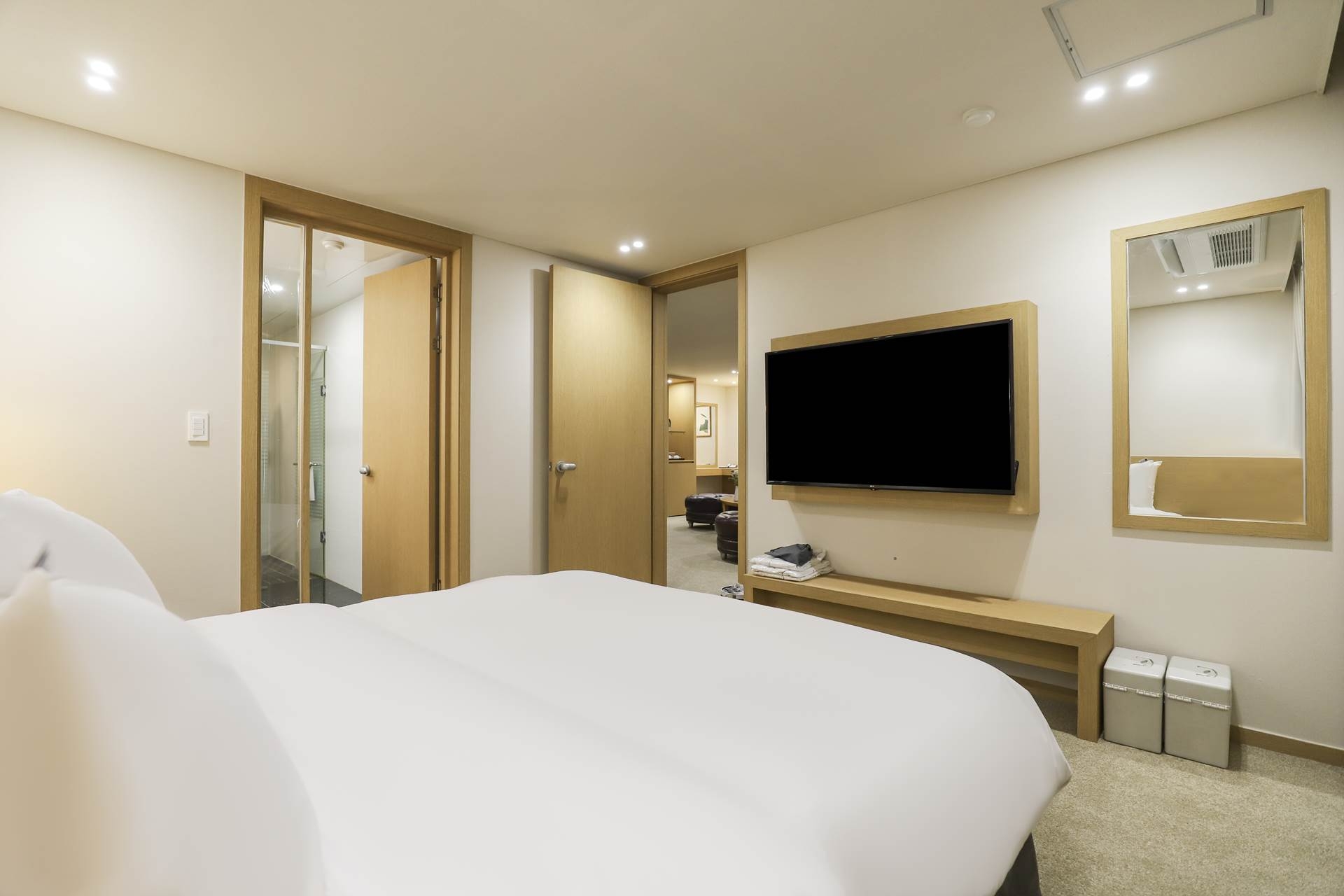 라지 패밀리 스위트