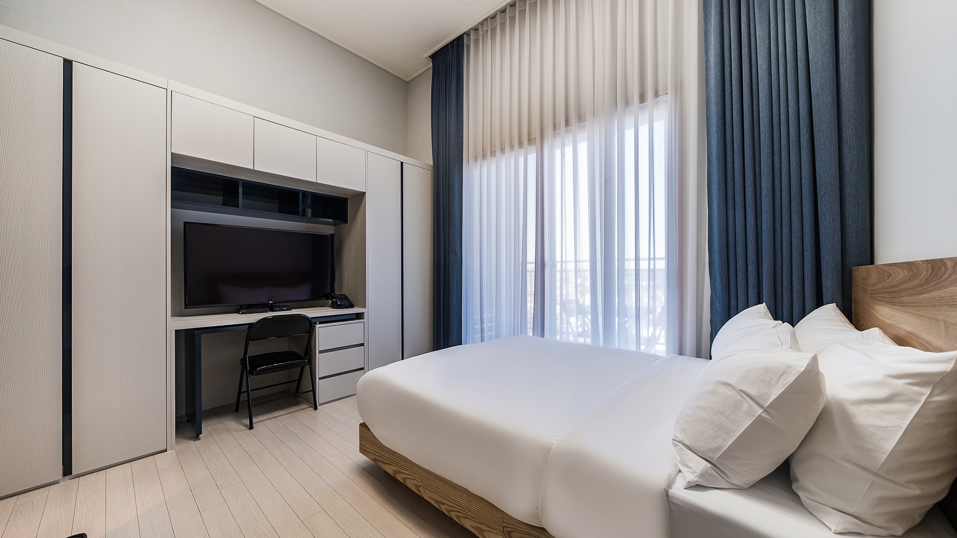 패밀리룸 (4인실, 더블침대 2개)