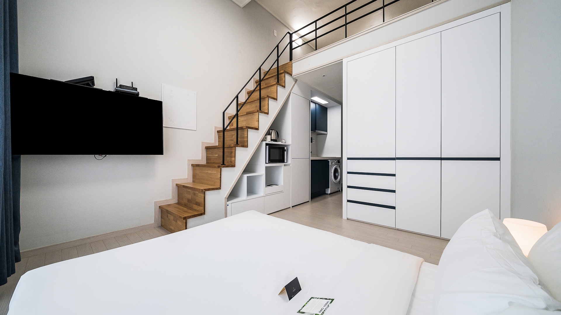 슈페리어 1층 침대 (전망 랜덤 배정)