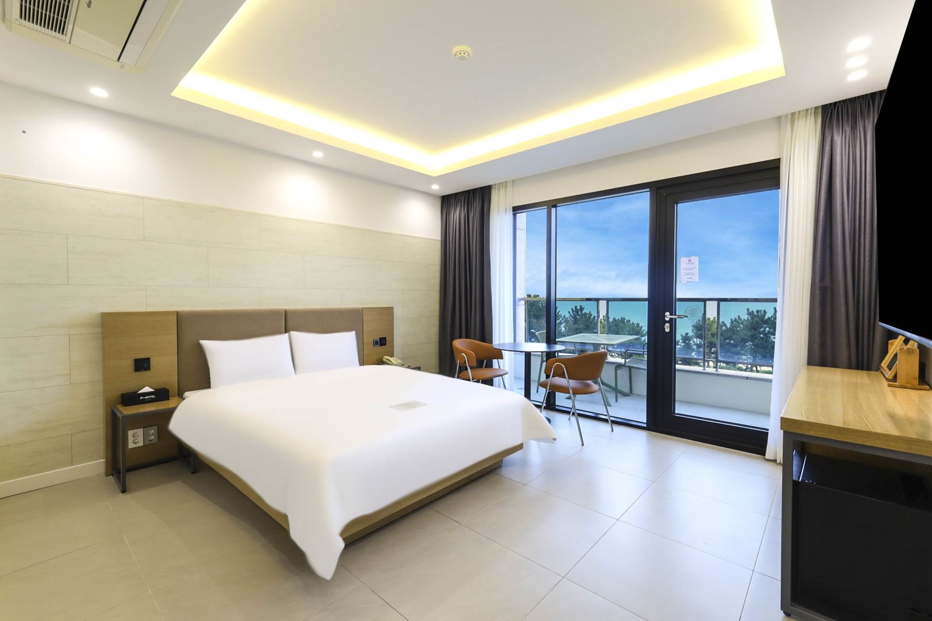 (리모델링 객실)슈페리어 더블오션