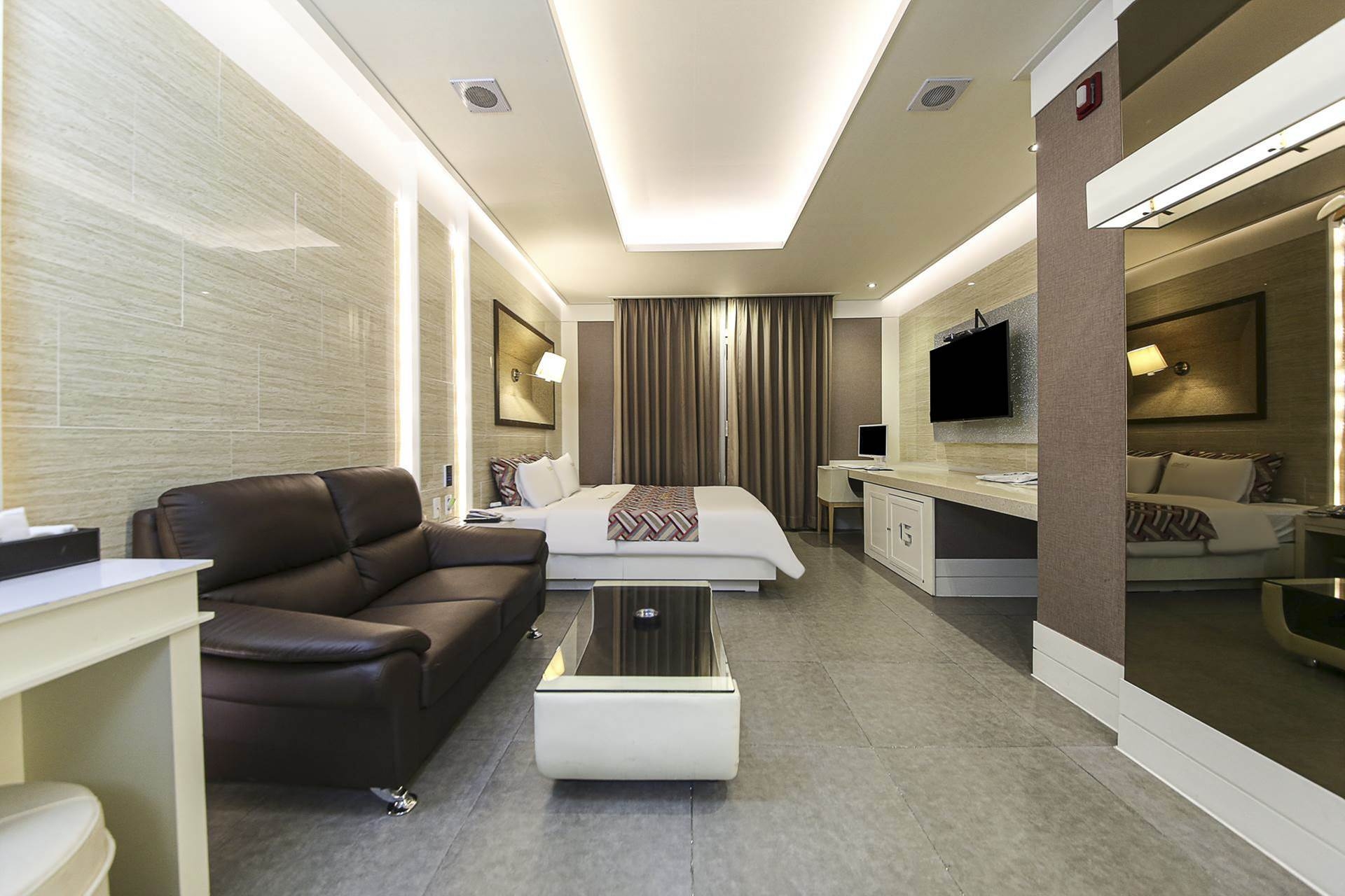 일반 드라이브(최고급사양 메트리스, 